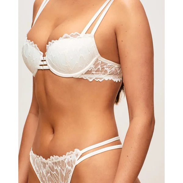 Soutien-gorge ampliforme en dentelle