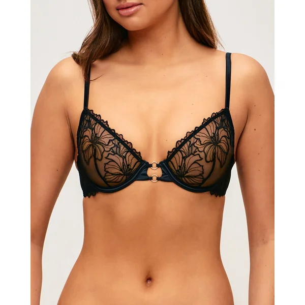 Soutien-gorge corbeille broderies