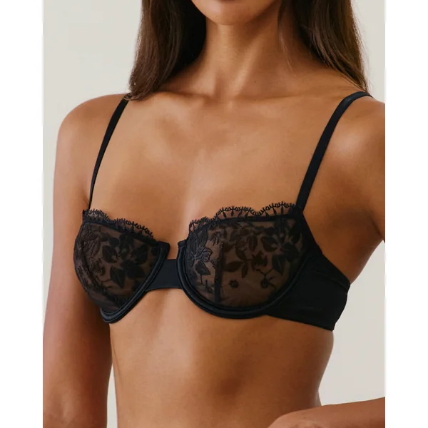 Soutien-gorge corbeille brodé