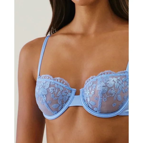 Soutien-gorge corbeille brodé