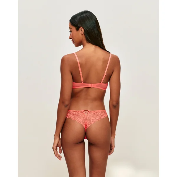 Soutien-gorge corbeille en dentelle