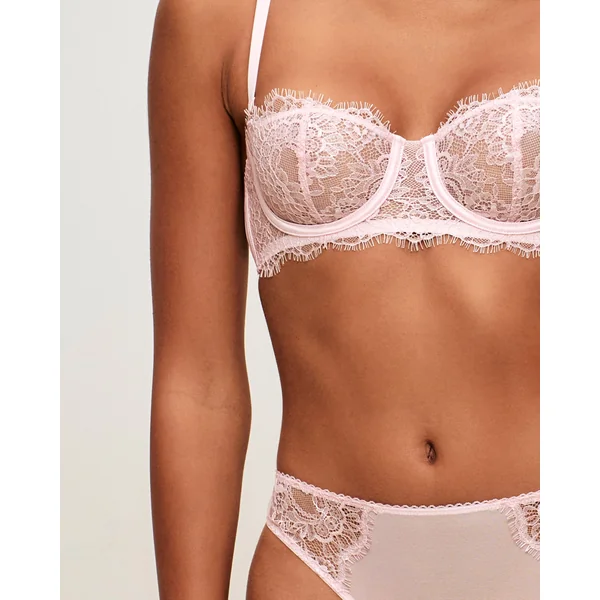 Soutien-gorge corbeille en dentelle