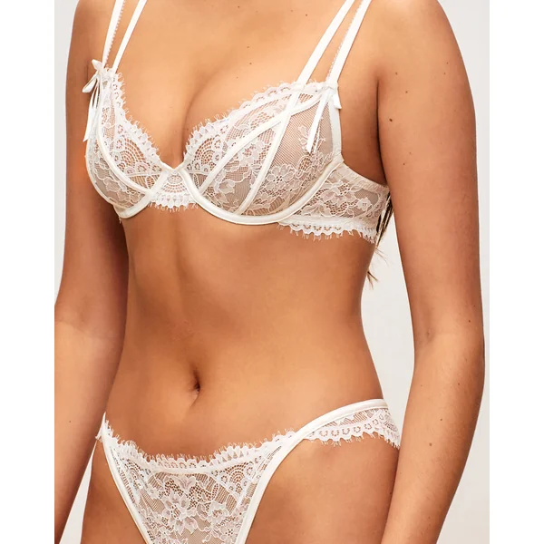 Soutien-gorge corbeille en dentelle