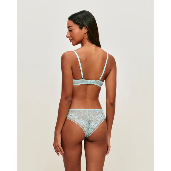 Soutien-gorge corbeille en dentelle