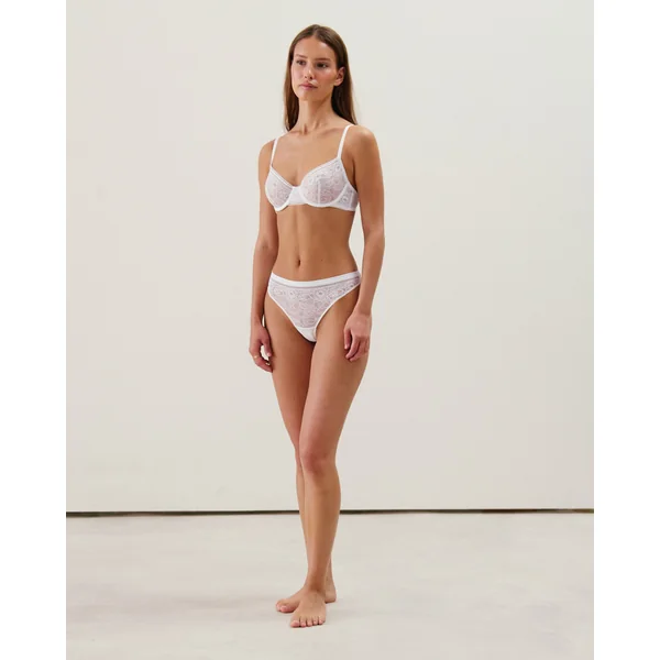 Soutien-gorge corbeille en dentelle