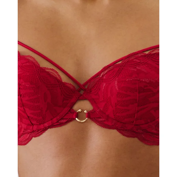 Soutien-gorge en dentelle rouge