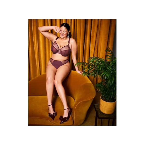 Soutien-gorge plongeant à armatures MATILDA 8900 SUGARPLUM