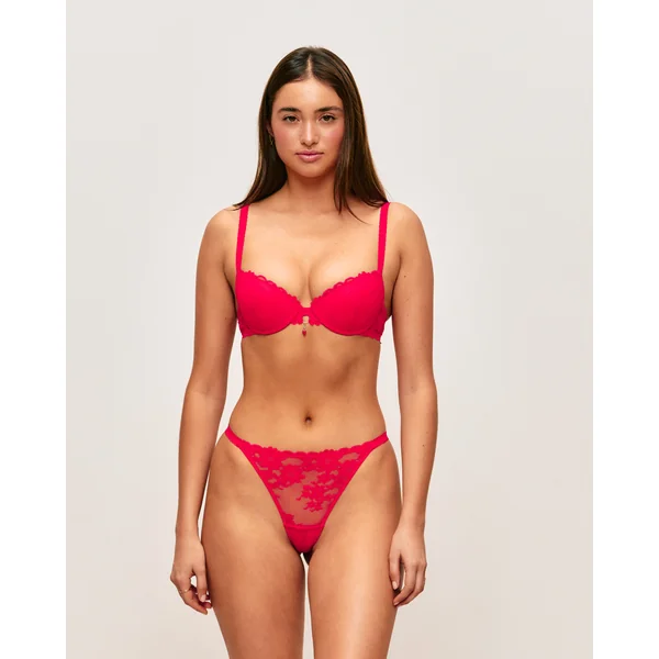 Soutien-gorge push-up en dentelle avec pendentif fraise