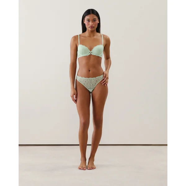 Soutien-gorge push-up en dentelle