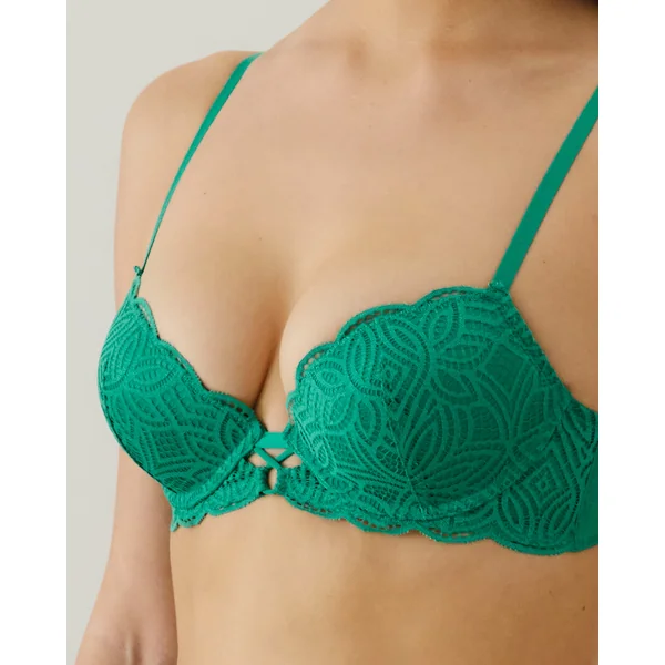 Soutien-gorge push-up en dentelle