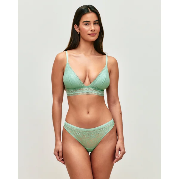 Soutien-gorge triangle en dentelle