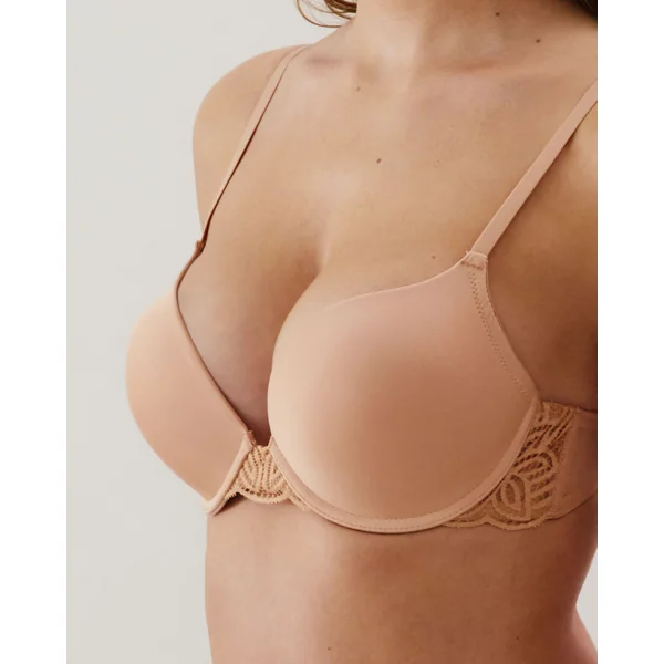 Soutien-gorge ultra push-up en dentelle chair