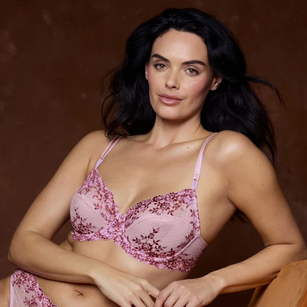 Soutien-gorge à armatures Lilas violet Wacoal lingerie