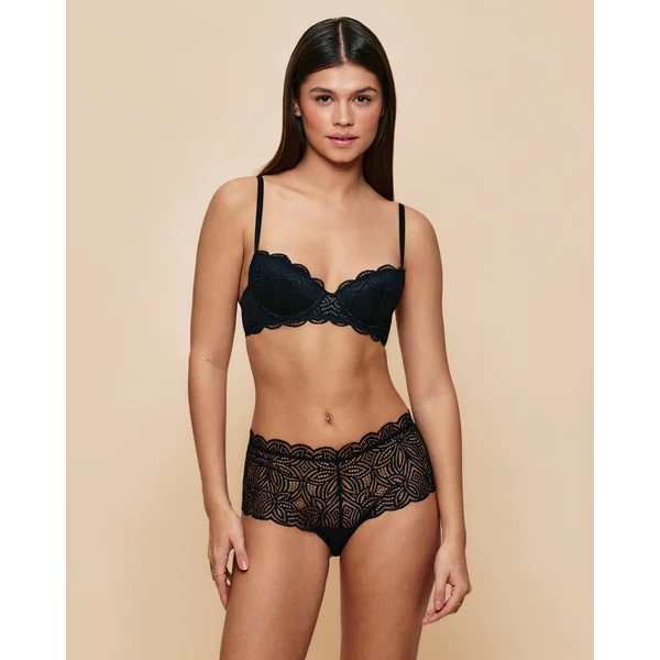 Soutien-gorge à coques fines en dentelle