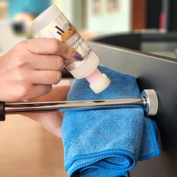 Stick lubrifiant pour barres de Babyfoot, René Pierre