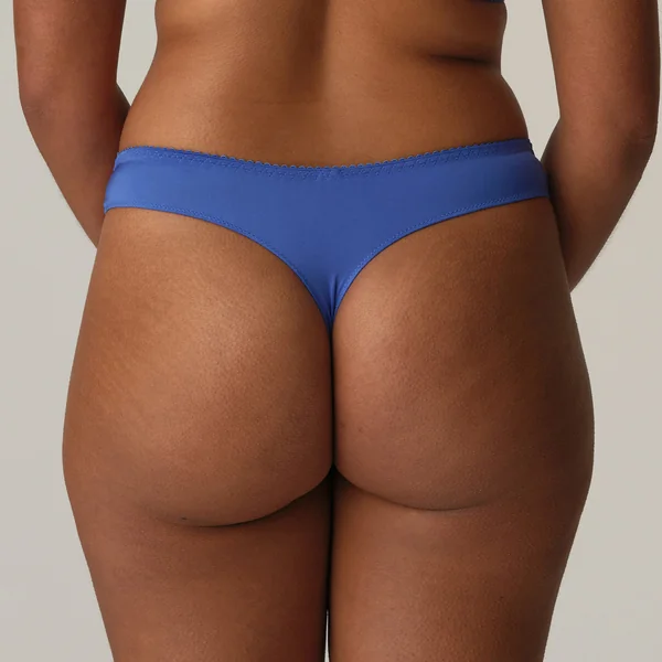 string bleu Prima Donna