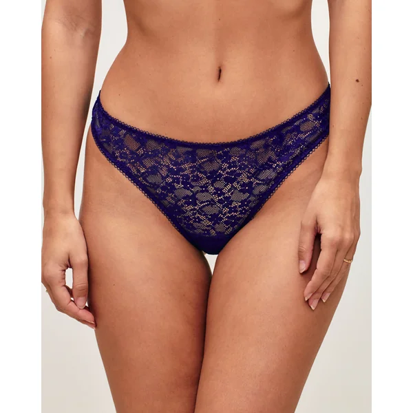 String en dentelle avec bijou pastèque amovible