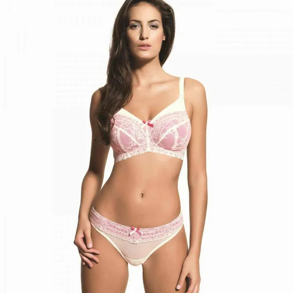 String - Ivoire-Rose Panache