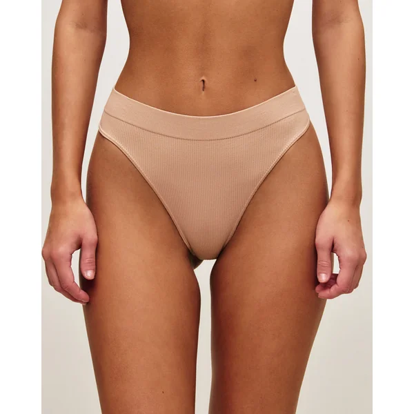 String seamless