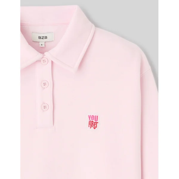 Sweat brodé à col polo Rose pâle