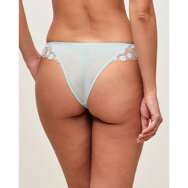 Tanga avec broderies florales