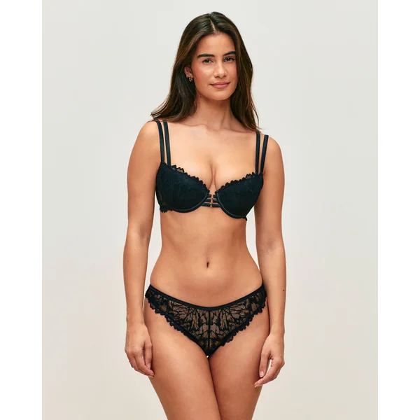 Tanga en dentelle