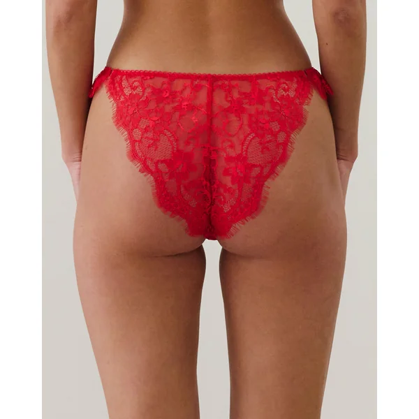 Tanga en dentelle
