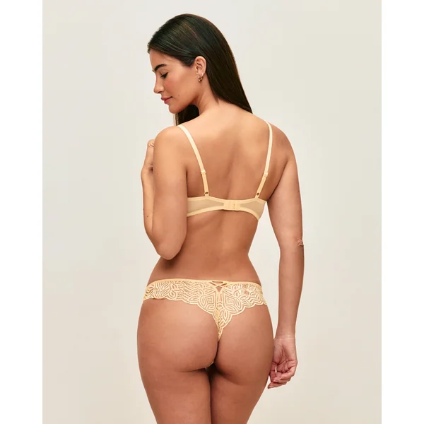 Tanga en dentelle