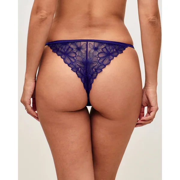 Tanga en dentelle