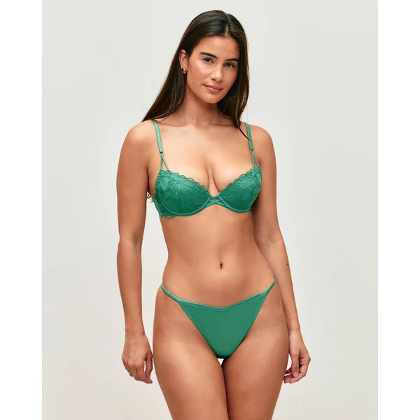 Tanga en dentelle