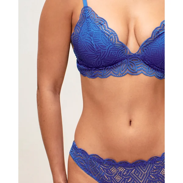 Tanga en dentelle