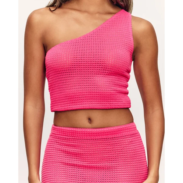 Top asymétrique en crochet