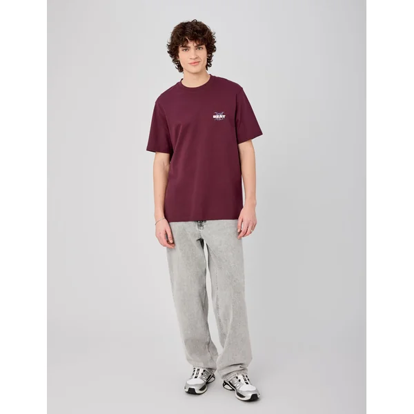 T-shirt animation poitrine Lie de vin