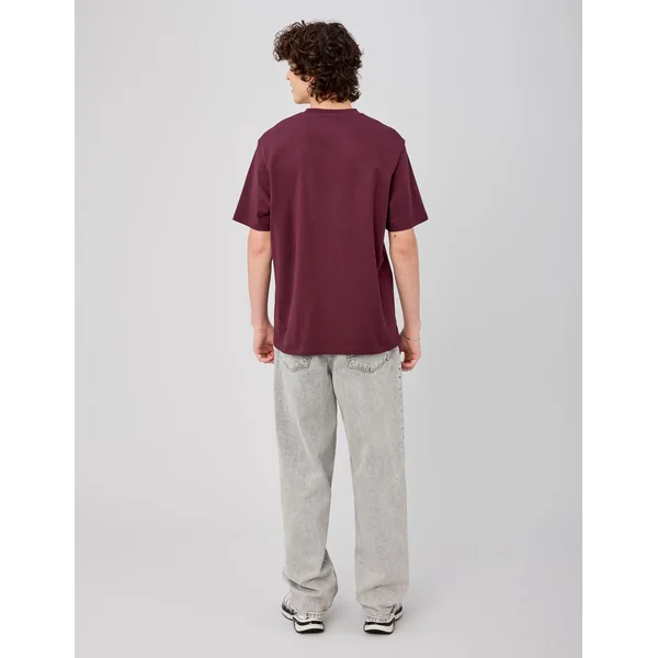 T-shirt animation poitrine Lie de vin