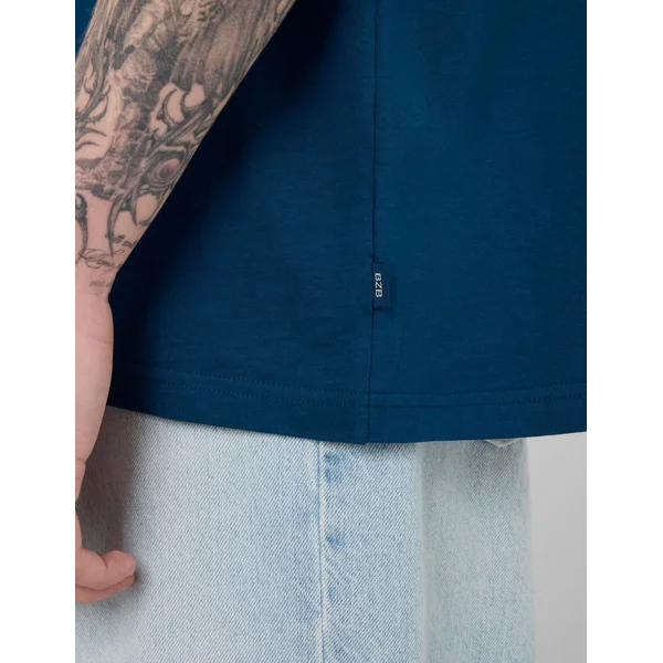 T-shirt broderie poitrine Bleu foncé