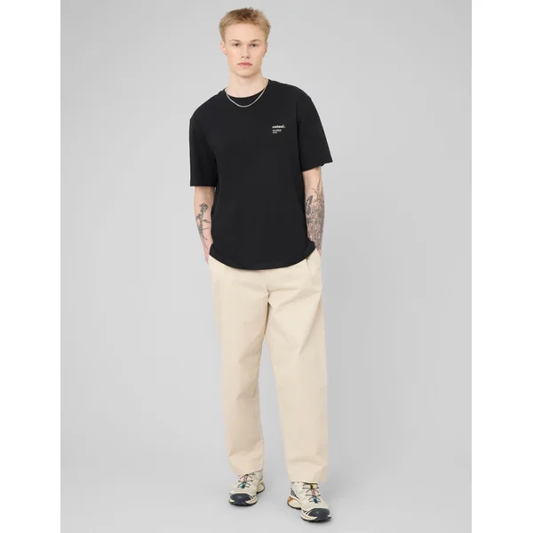 T-shirt broderie poitrine Noir